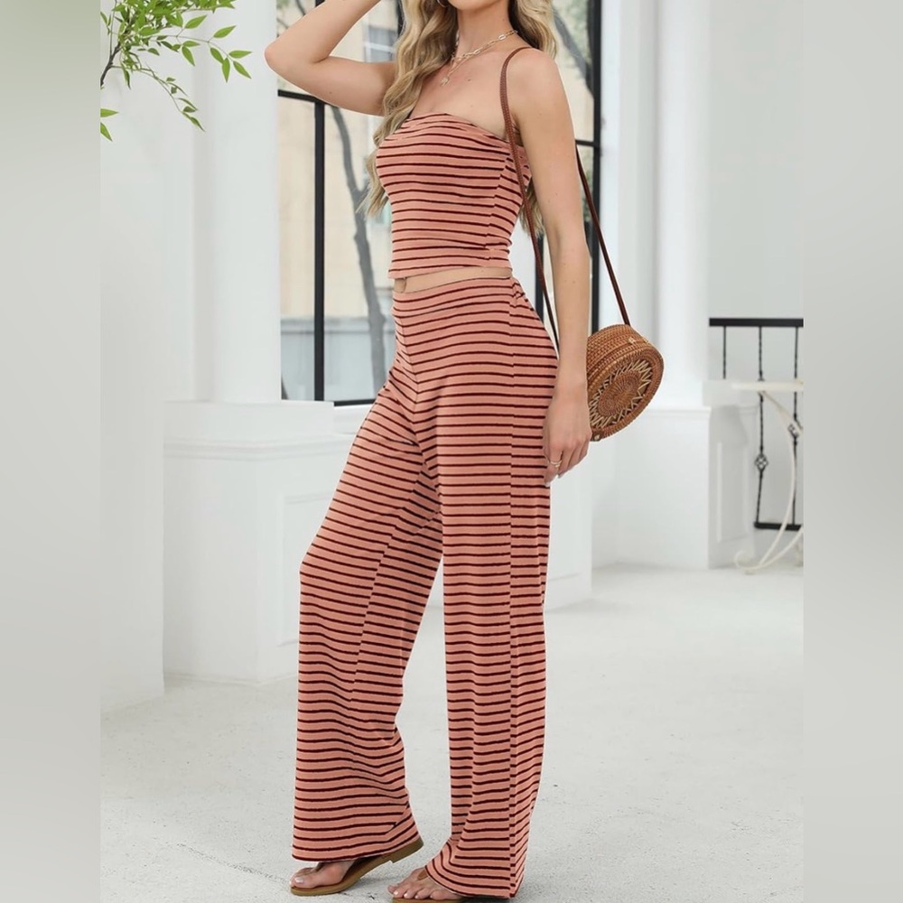 NWOT Striped Strapless two piece Set - Picture 2 of 8